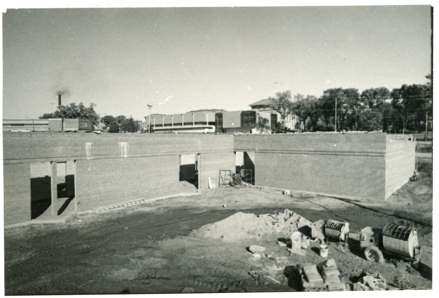 Biology Research Center under construction
