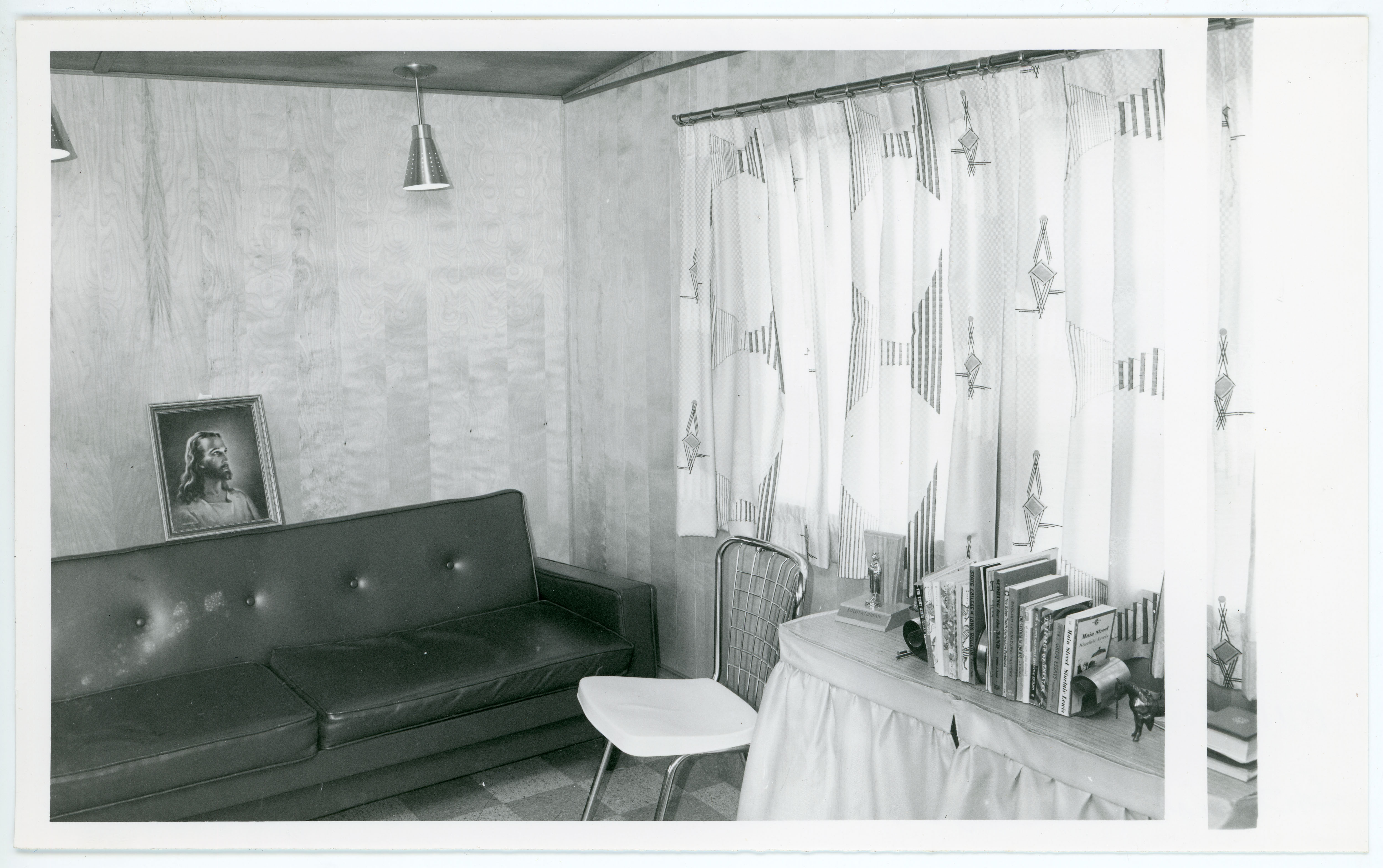 Living room in South Courts unit