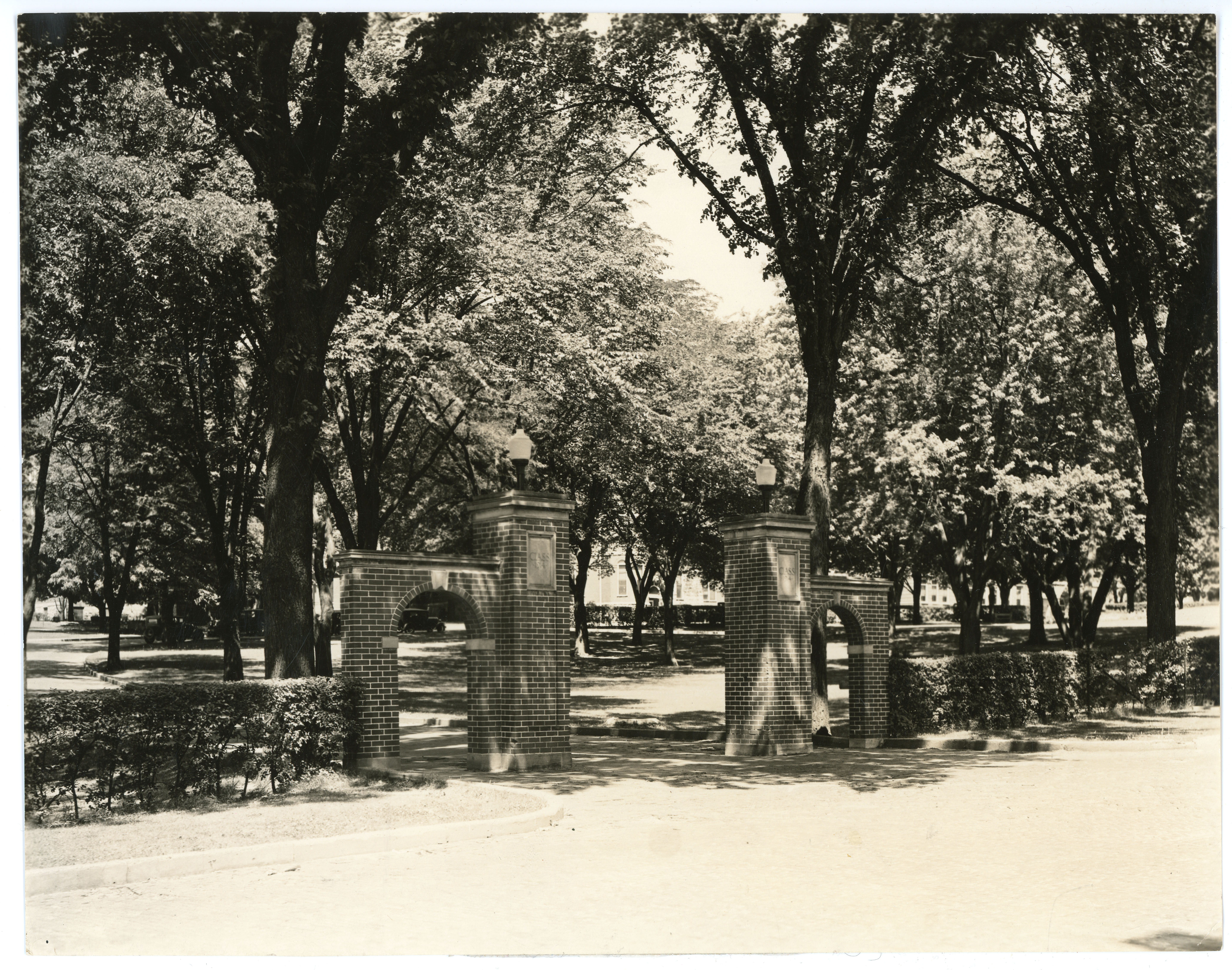 Gateway at 26th and College Street