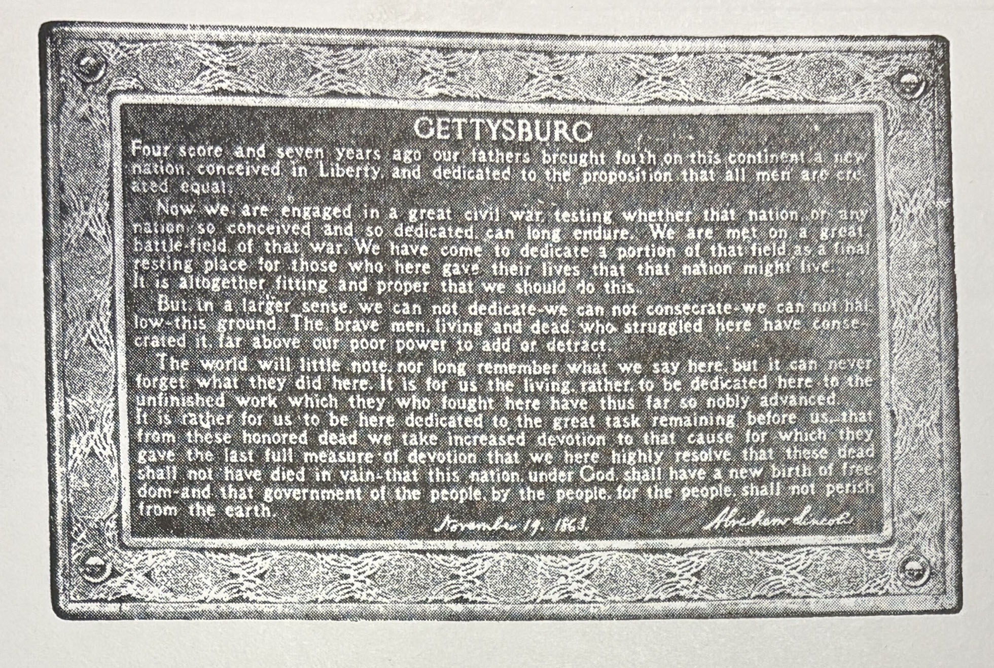 Bronze tablet with Gettysburg Address inscription