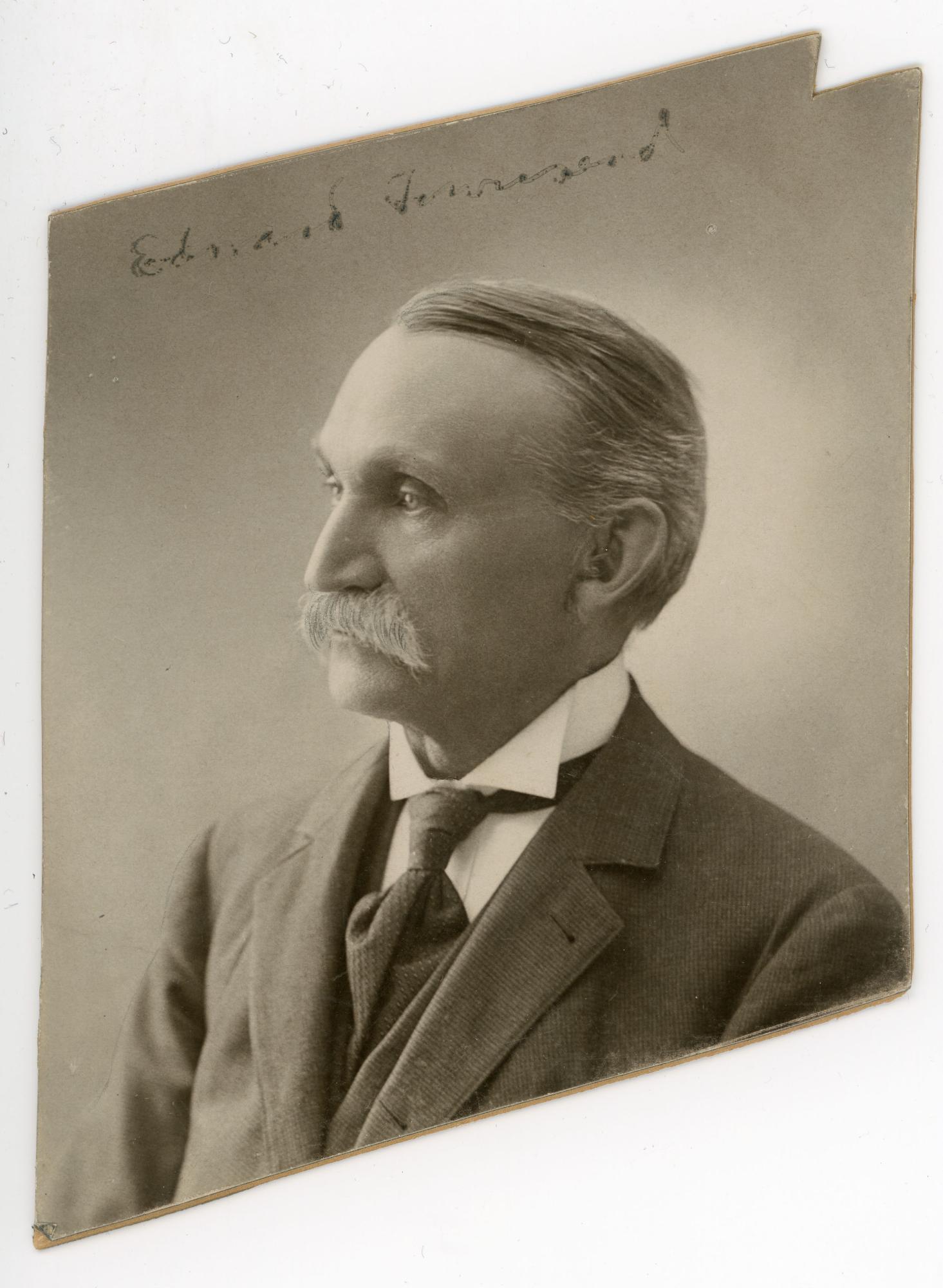 Headshot of Edward Townsend in profile