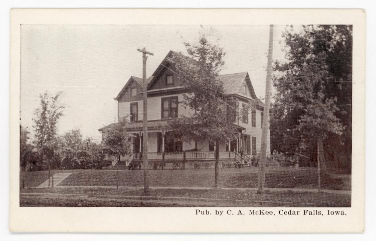 House in Cedar Falls