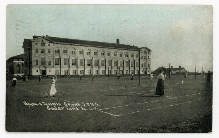 Women playing tennis