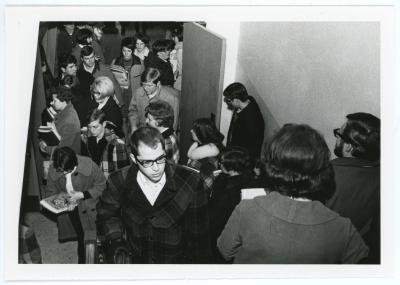 A large number of students crowded in Sabin Hall hallway and stairwell