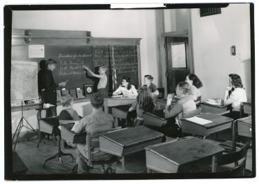 Students conduct a classroom election in a Training School classroom