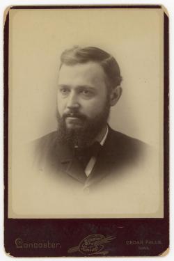 Headshot of President Homer H. Seerley