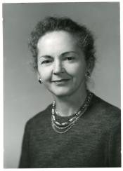 Headshot of Helga Peterson Maucker