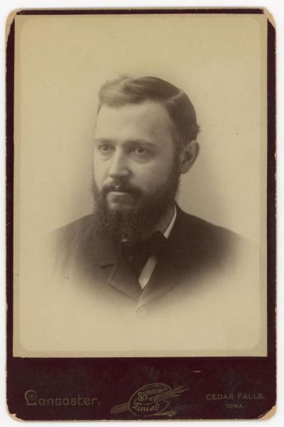 Headshot portrait of President Homer H. Seerley