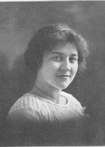 Hazel Strayer, 1914