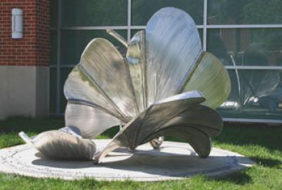 Photo of the sculpture &quot;Nature's Legacy&quot; by Stephanie Sailer