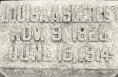 Louisa Ann Smith Seerley's gravestone